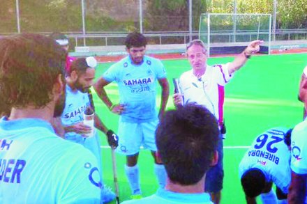 स्पेनकडून भारताचा धुव्वा स्पेनकडून भारताचा धुव्वा