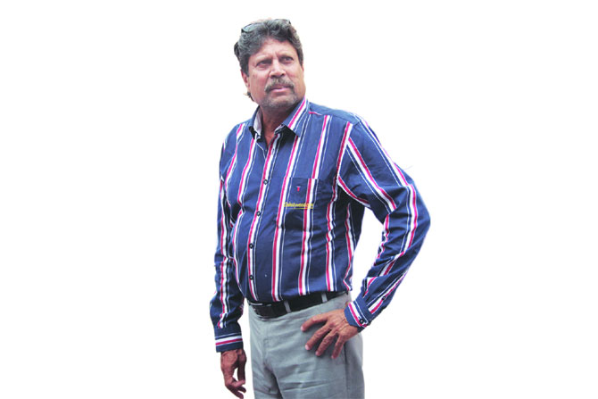 क्रिकेटेतर खेळांचा आदर ठेवला पाहिजे -कपिलदेव