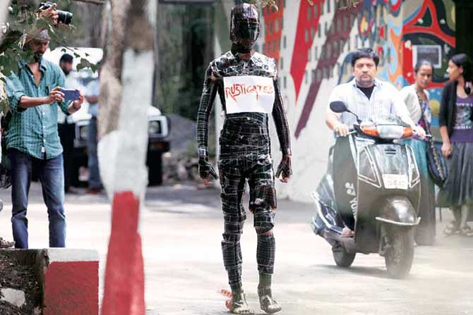 एफटीआयआयच्या विद्यार्थ्यांचा लढा दिल्लीत एफटीआयआयच्या विद्यार्थ्यांचा लढा दिल्लीत