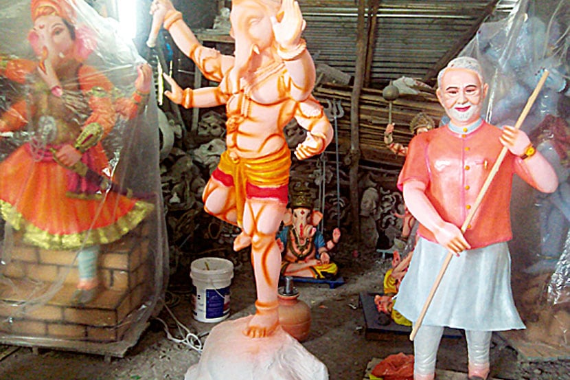 सोलापूरचे गणराय निघाले परप्रांती