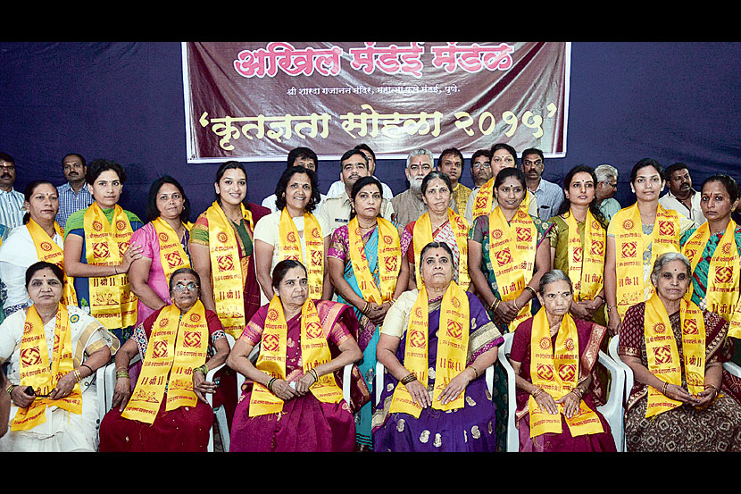 – विविध क्षेत्रांतील महिलांचा अखिल मंडई मंडळातर्फे कृतज्ञता सत्कार – विविध क्षेत्रांतील महिलांचा अखिल मंडई मंडळातर्फे कृतज्ञता सत्कार