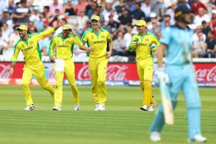 World Cup 2019 : बेहेरनडॉर्फचा इंग्लंडला ‘पंच’; विजयी ऑस्ट्रेलिया उपांत्य फेरीत