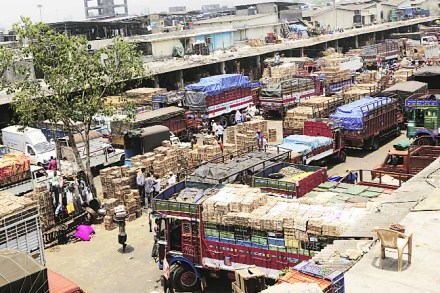 ‘एपीएमसी’च्या कचऱ्यापासून गॅस निर्मिती? ‘एपीएमसी’च्या कचऱ्यापासून गॅस निर्मिती?