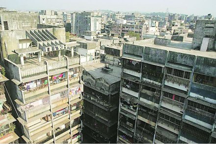 ‘निर्वासितांच्या शहरा’ला विकासाची आस