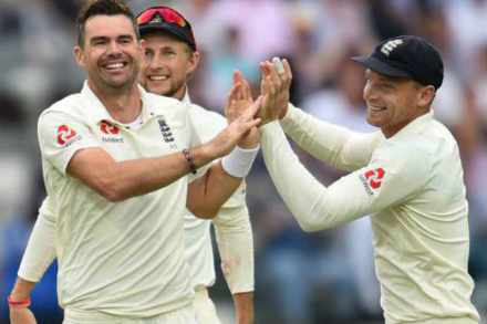 Ind vs Eng : शेवटच्या सत्रात इंग्लंडचं ‘कमबॅक’; दिवसअखेर भारत ६ बाद १७४
