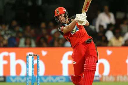 IPL 2019 RCB vs KXIP : बंगळुरूची विजयी हॅटट्रिक; पंजाबवर १७ धावांनी विजय