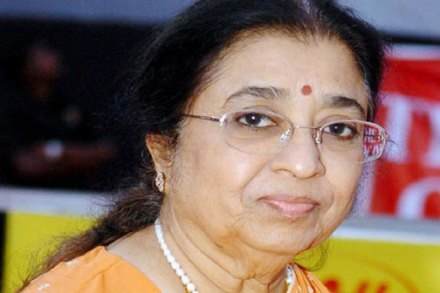 उषाताई मंगेशकरांना सांगितिक मानवंदना उषाताई मंगेशकरांना सांगितिक मानवंदना