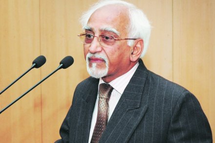 उपराष्ट्रपतींचे वक्तव्य जातीयवादी