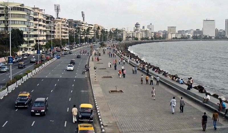 किनारपट्टी रस्त्याच्या निर्मितीप्रक्रियेला वेग येणार आहे.