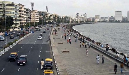 किनारपट्टी रस्त्याच्या निर्मितीप्रक्रियेला वेग येणार आहे.