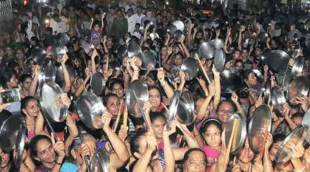 मोदींच्या अमेरिका दौऱ्यात विघ्न; पटेल समाज मोदींविरोधात निदर्शने करण्याच्या तयारीत मोदींच्या अमेरिका दौऱ्यात विघ्न; पटेल समाज मोदींविरोधात निदर्शने करण्याच्या तयारीत