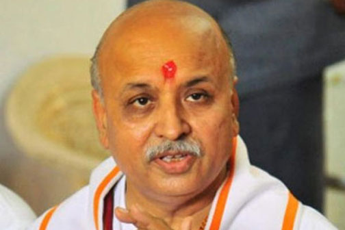 समान राष्ट्रीय लोकसंख्या नियंत्रणाचा विहिंपच्या संत संमेलनात ठराव