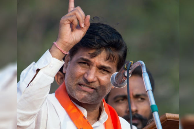 शिवस्मारकाच्या कामात अनियमितता, चौकशी करा अन्यथा इतिहास माफ करणार नाही – विनायक मेटे
