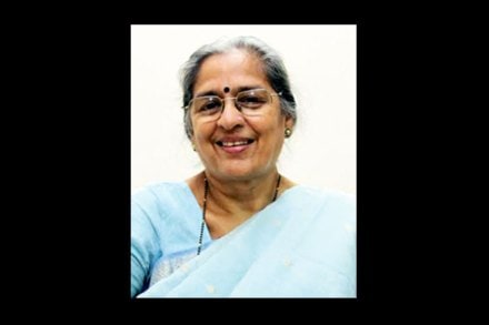 शेजवलकरांची टीका पुरुषी मानसिकतेतून – डॉ. माधवी वैद्य यांची टीका