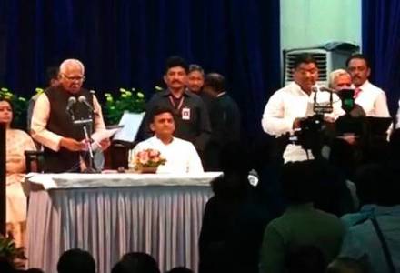 UP governor Ram Naik, national anthem, BJP, Loksatta, Loksatta news, Marathi, Marathi news UP governor Ram Naik, national anthem, BJP, Loksatta, Loksatta news, Marathi, Marathi news