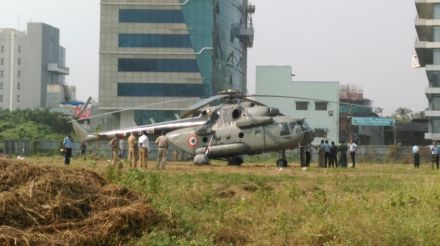 बीकेसीच्या एमएमआरडीए मैदानात आपत्कालीन लँडिंग.