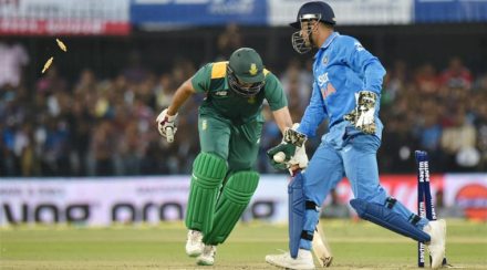 दुसऱया एकदिवसीय सामन्यात भारतीय संघाचा द.आफ्रिकेवर २२ धावांनी विजय