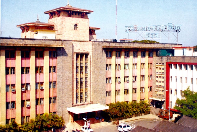 नगरसेवकांच्या अविचारी उपसूचनांमुळे विशेष कंपनीची थट्टा पुणे स्मार्ट सिटी