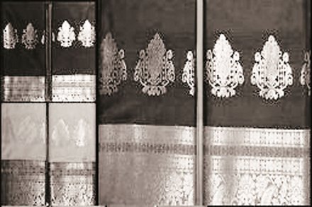नारायणपेठ साडय़ा