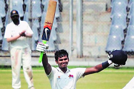 श्रेयसचे धडाकेबाज शतक श्रेयसचे धडाकेबाज शतक