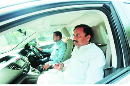 किरीट सोमय्या यांनी केलेले सर्व आरोप राष्ट्रवादी काँग्रेसचे प्रदेशाध्यक्ष सुनील तटकरे यांनी फेटाळून लावले आहेत.