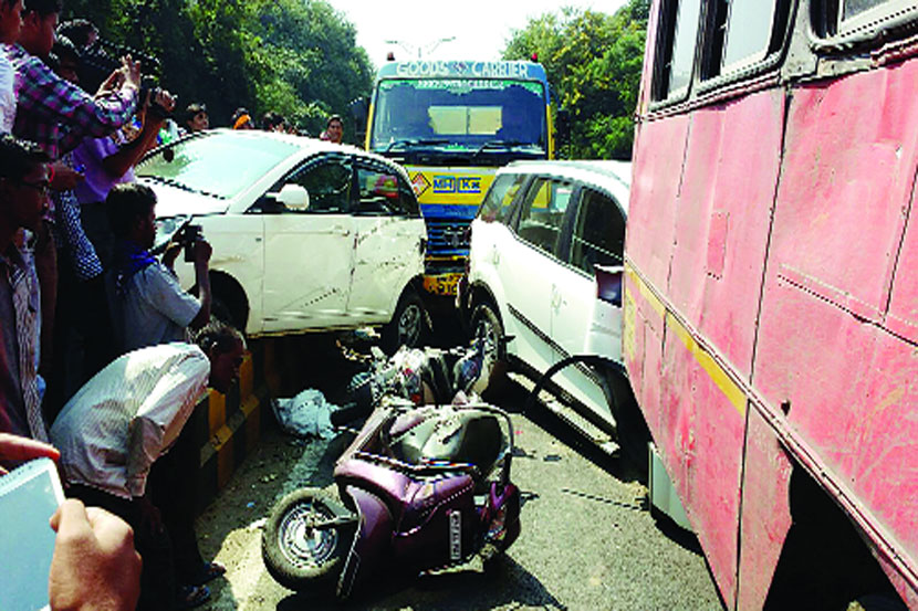 नशीब बलवत्तर म्हणून प्रवासी वाचले