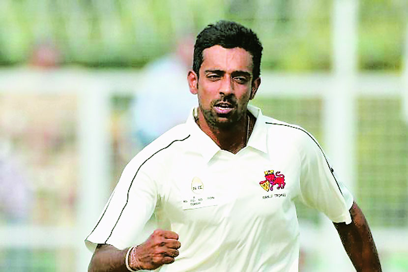 केदार देवधरने ८४ धावांवरून आपल्या खेळीला सकाळी प्रारंभ केला, मात्र त्याचे शतक पाच धावांनी हुकले.