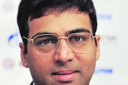 बिलबाओ बुद्धिबळ : आनंदची सलामी अनिष गिरीशी बिलबाओ बुद्धिबळ : आनंदची सलामी अनिष गिरीशी