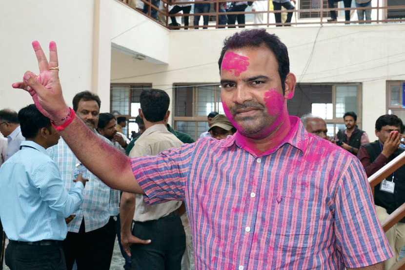 काँग्रेस, भाजपचे यशाचे दावे