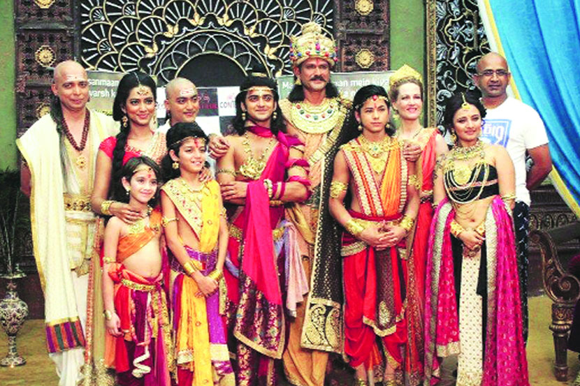 मालिकेतील मोठे कलाकार आनंद साजरा करत असताना या मलिकेमध्ये दुय्यम भूमिका करणारे मात्र आपले स्वप्न कधी पूर्ण होणार याच्या प्रतिक्षेत आहेत. 