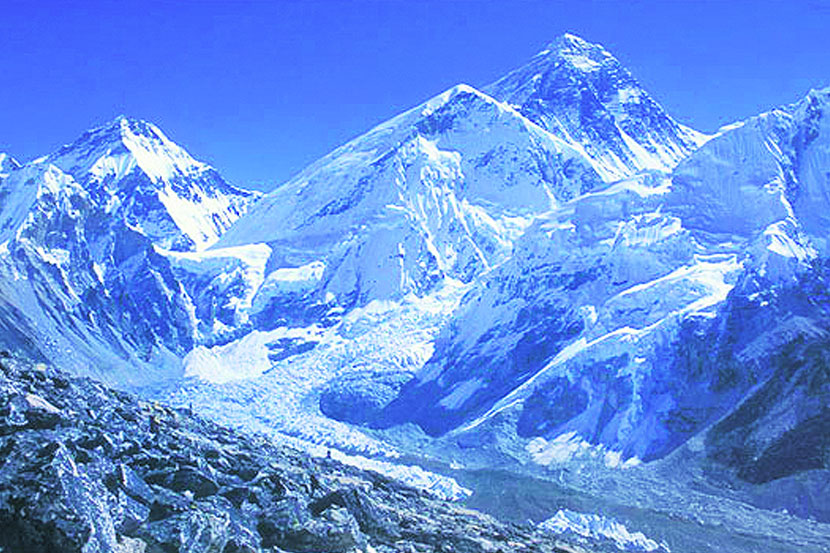 धकाधकीच्या, स्पर्धेच्या या युगात विश्रांतीचे, विरंगुळय़ाचे, आनंद देणारे चार क्षण आता साऱ्यांनाच आवश्यक झाले आहेत. 