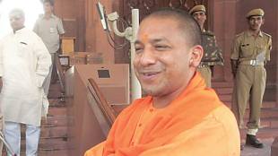 Aamir Khan, Yogi Adityanath, intolerance, Leaving country, Bollywood, Anupam kher, Loksatta, Loksatta news