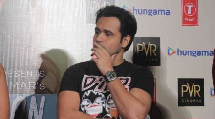 james bond, Spectre, Emraan Hashmi , Bollywood, Snipping the kissing scene, Loksatta, Loksatta news, Marathi, Marathi news