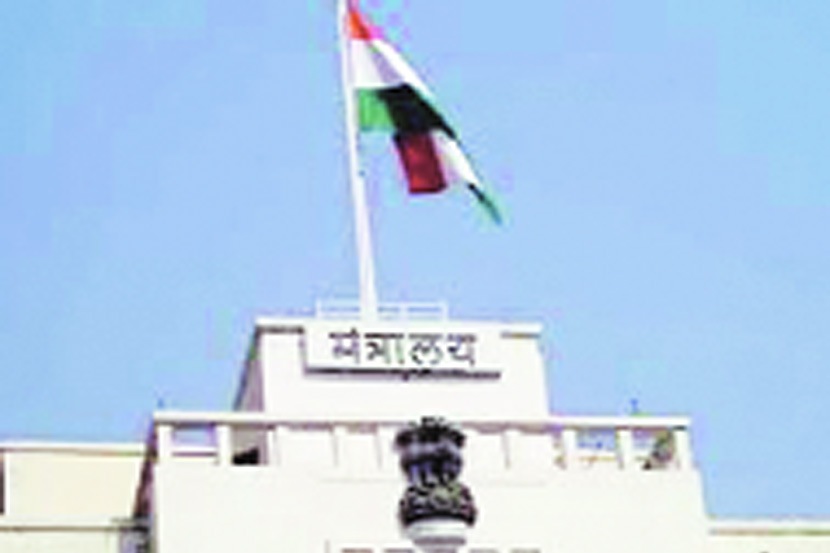 मराठा आरक्षित जागांवर तात्पुरत्या नेमणुका, राज्य सरकारचा निर्णय