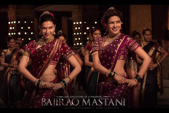 priyanka chopra ,deepika padukon, Pinga song, bajirao mastani priyanka chopra ,deepika padukon, Pinga song, bajirao mastani