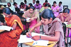 ‘नेट’ परीक्षेत पेन नेण्यास बंदी!