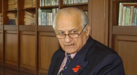 पाकिस्तान क्रिकेट बोर्डाचे अध्यक्ष शहरयार खान.  पाकिस्तान क्रिकेट बोर्डाचे अध्यक्ष शहरयार खान.