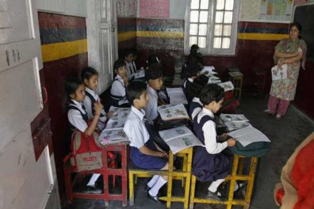 नैदानिक चाचण्यांव्यतिरिक्त इतर परीक्षांची सक्ती नाही