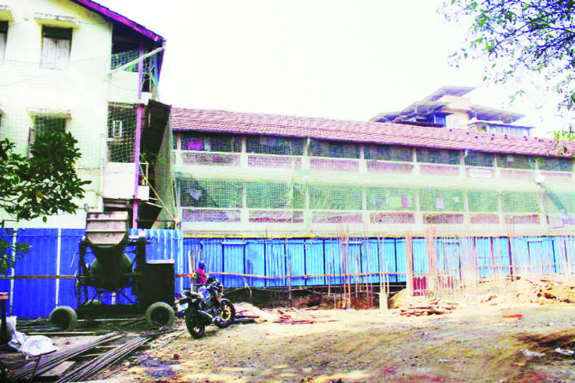 जुन्या ठाणे शहरातील चाळ