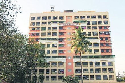 एकीचे बळ, देई सुविधांचे फळ एकीचे बळ, देई सुविधांचे फळ