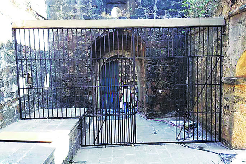 ‘सरबजीत’च्या चित्रीकरणासाठी शिरगाव किल्ल्याची नासधूस