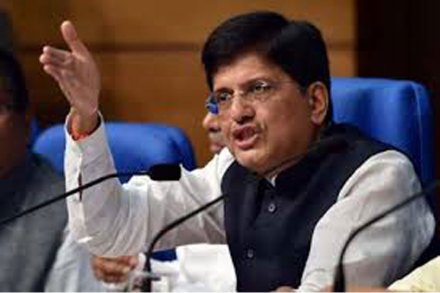 राज्यसभेत विरोधकांचा गदारोळ ,‘निर्मित भेदभावा’वरून संताप; पीयूष गोयल यांचे वक्तव्य कारणीभूत