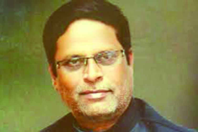गिरीश व्यास