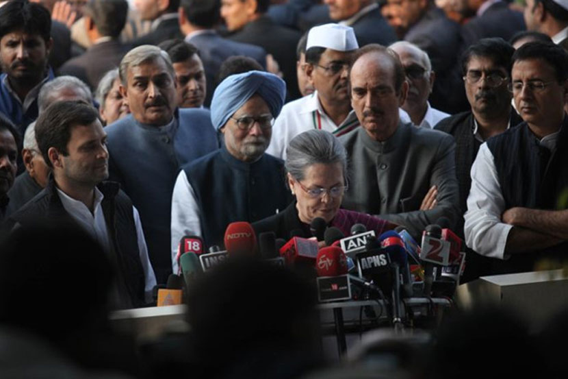 рд╕рдВрд╕рджреЗрдЪреНрдпрд╛ реирем рдиреЛрд╡реНрд╣реЗрдВрдмрд░ реирежрезрел рдкрд╛рд╕реВрди рд╕реБрд░реВ рдЭрд╛рд▓реЗрд▓реНрдпрд╛ рдЕрдзрд┐рд╡реЗрд╢рдирд╛рдиреЗ рд╕рд░рдХрд╛рд░ рдЖрдгрд┐ рд╡рд┐рд░реЛрдзрдХ рдпрд╛рдВрдЪреНрдпрд╛рдд рдирд╡реНрдпрд╛рдиреЗ рд╕рд╛рдордВрдЬрд╕реНрдп рдирд┐рд░реНрдорд╛рдг рдХрд░рдгреНрдпрд╛рдЪреА рд╕реБрд╡рд░реНрдгрд╕рдВрдзреА рдЙрдкрд▓рдмреНрдз рдХрд░реВрди рджрд┐рд▓реА рдЖрд╣реЗ. рд╕рдВрд╕рджреЗрдЪреНрдпрд╛ реирем рдиреЛрд╡реНрд╣реЗрдВрдмрд░ реирежрезрел рдкрд╛рд╕реВрди рд╕реБрд░реВ рдЭрд╛рд▓реЗрд▓реНрдпрд╛ рдЕрдзрд┐рд╡реЗрд╢рдирд╛рдиреЗ рд╕рд░рдХрд╛рд░ рдЖрдгрд┐ рд╡рд┐рд░реЛрдзрдХ рдпрд╛рдВрдЪреНрдпрд╛рдд рдирд╡реНрдпрд╛рдиреЗ рд╕рд╛рдордВрдЬрд╕реНрдп рдирд┐рд░реНрдорд╛рдг рдХрд░рдгреНрдпрд╛рдЪреА рд╕реБрд╡рд░реНрдгрд╕рдВрдзреА рдЙрдкрд▓рдмреНрдз рдХрд░реВрди рджрд┐рд▓реА рдЖрд╣реЗ.