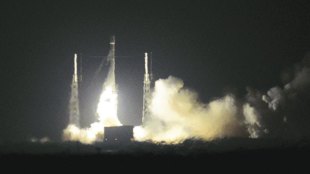 Spacex,Falcon 9 Rocket, स्पेस एक्स,फाल्कन’ अग्निबाण