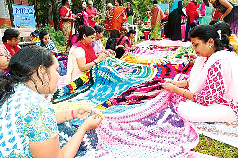 पुण्यात निर्मिले जातेय जगातील सर्वात मोठे ब्लँकेट