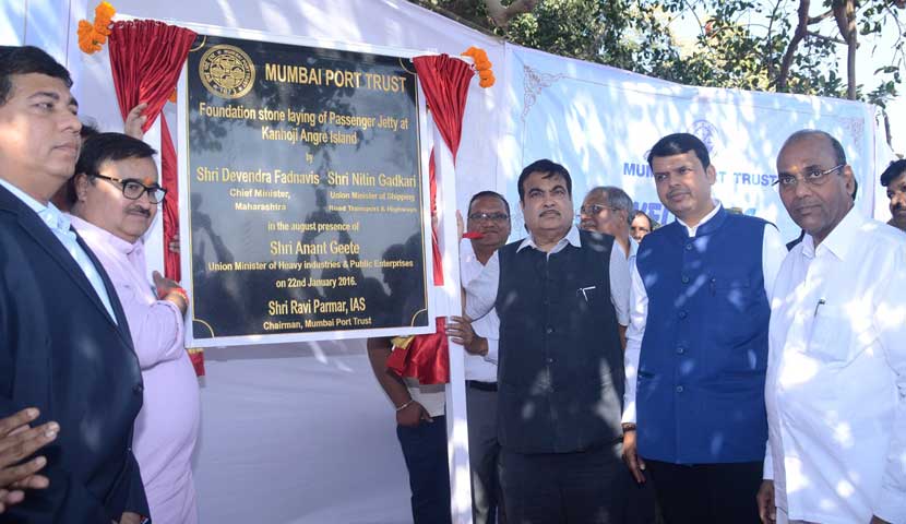 nitin gadkari, devendra fadnavis nitin gadkari, devendra fadnavis