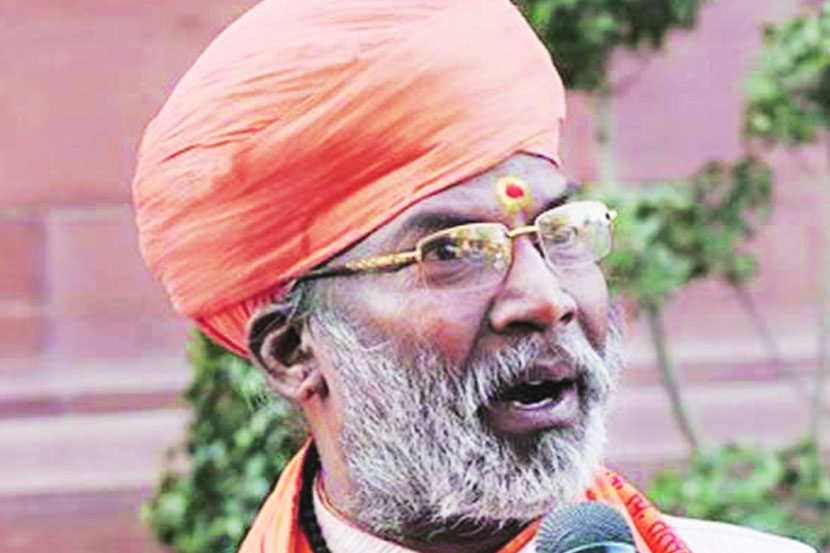 Election Commission, Election Commission Latest news in Marathi,Election Commission Latest News in Marathi,Congress Party latest news, Congress party News in Marathi, BJP MP Sakshi Maharaj, BJP Sakshi Maharaj News in Marathi,BJP Sakshi Maharaj Latest news