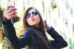 आत्मघातक आत्ममग्नता