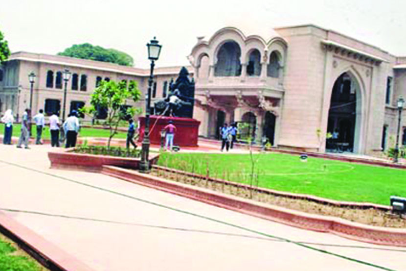 महाराष्ट्र सदन प्रकरण : मुल्यांकनात संदिग्धता?